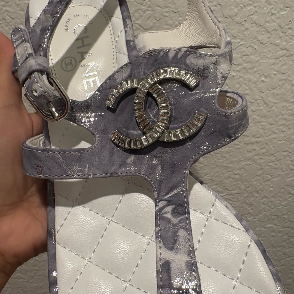 CHANEL Women's Marble Gray Sandals - Picture 2 of 4